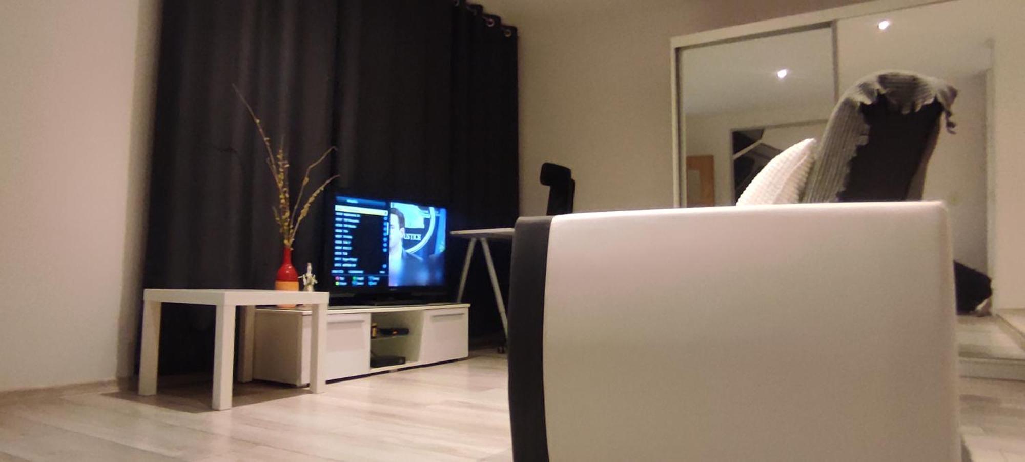 City Center Apartment 45M, 1 Bedroom And 1 Living Room With Kitchen Plus Bathroom, A Perfect Family Friendly Place Or For Home Office And A Longer Stay, A Proper Office Desk With Business Chair Provided, 100M From Market Square And Vistula River Grudziądz Esterno foto